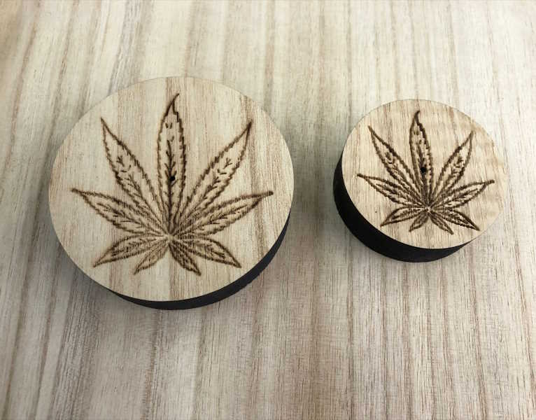 Incensario Hoja de Marihuana